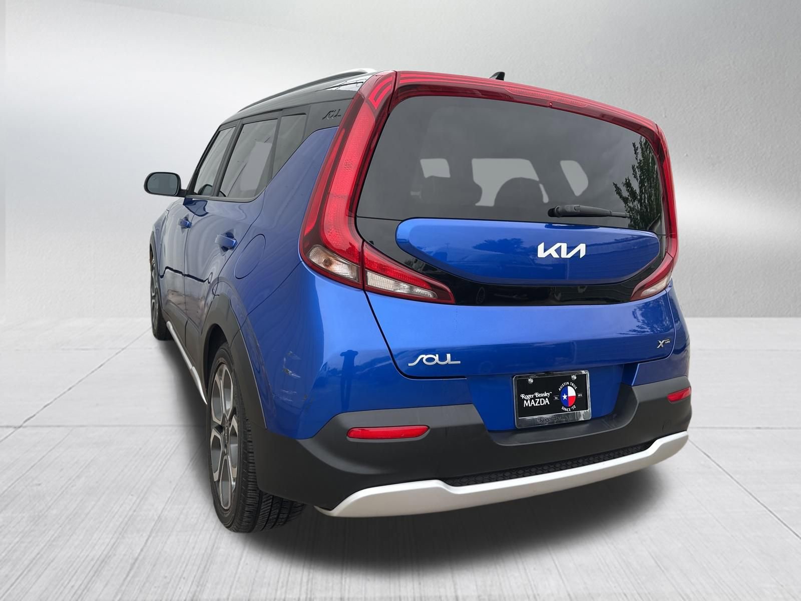 Used 2022 Kia Soul X-Line image 6