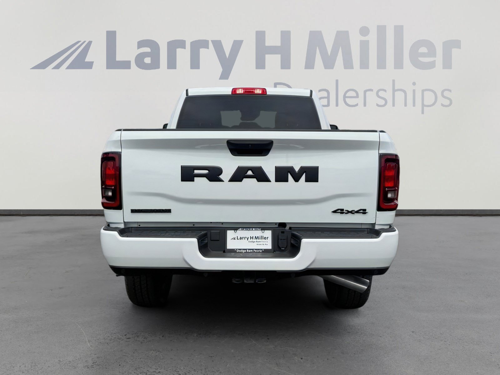 New 2026 RAM 2500 Big Horn AWD/4WD image 5