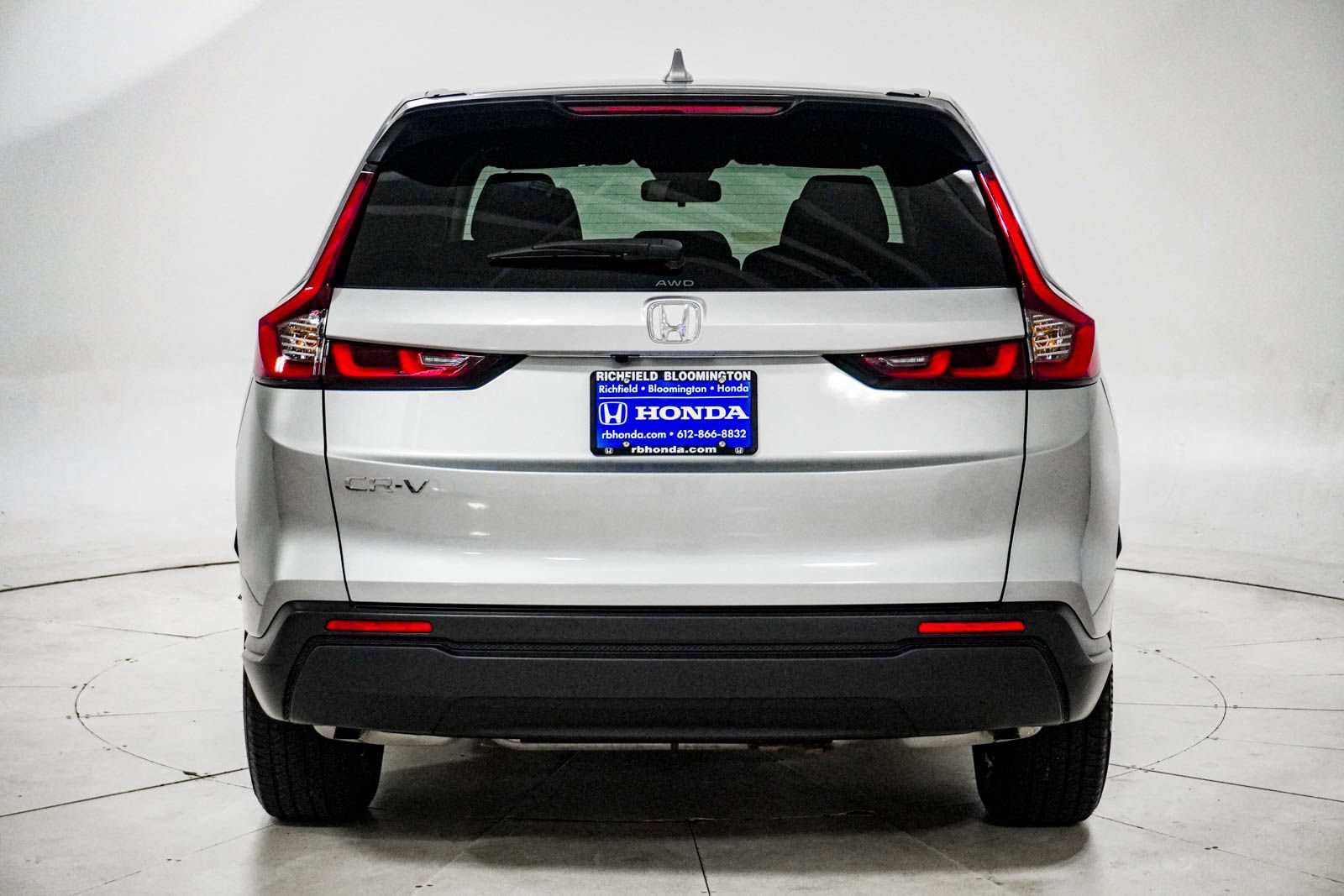 Used 2025 Honda CR-V LX image 7