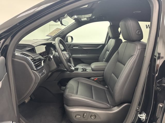 Used 2026 GMC Acadia Elevation w/ Elevation Premium Package AWD/4WD image 26