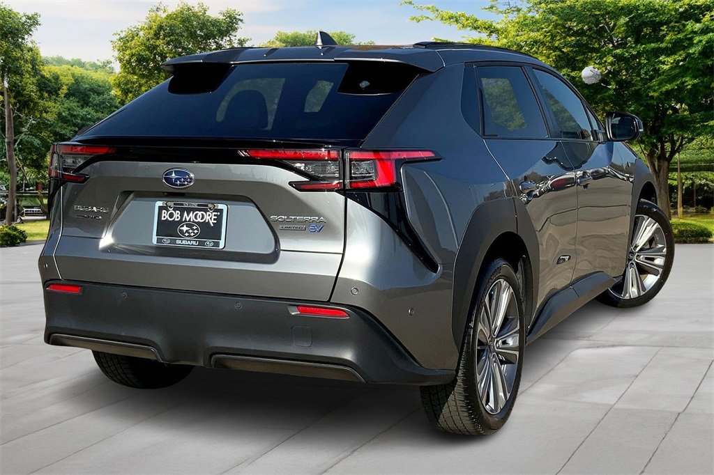 Used 2023 Subaru Solterra Limited image 6