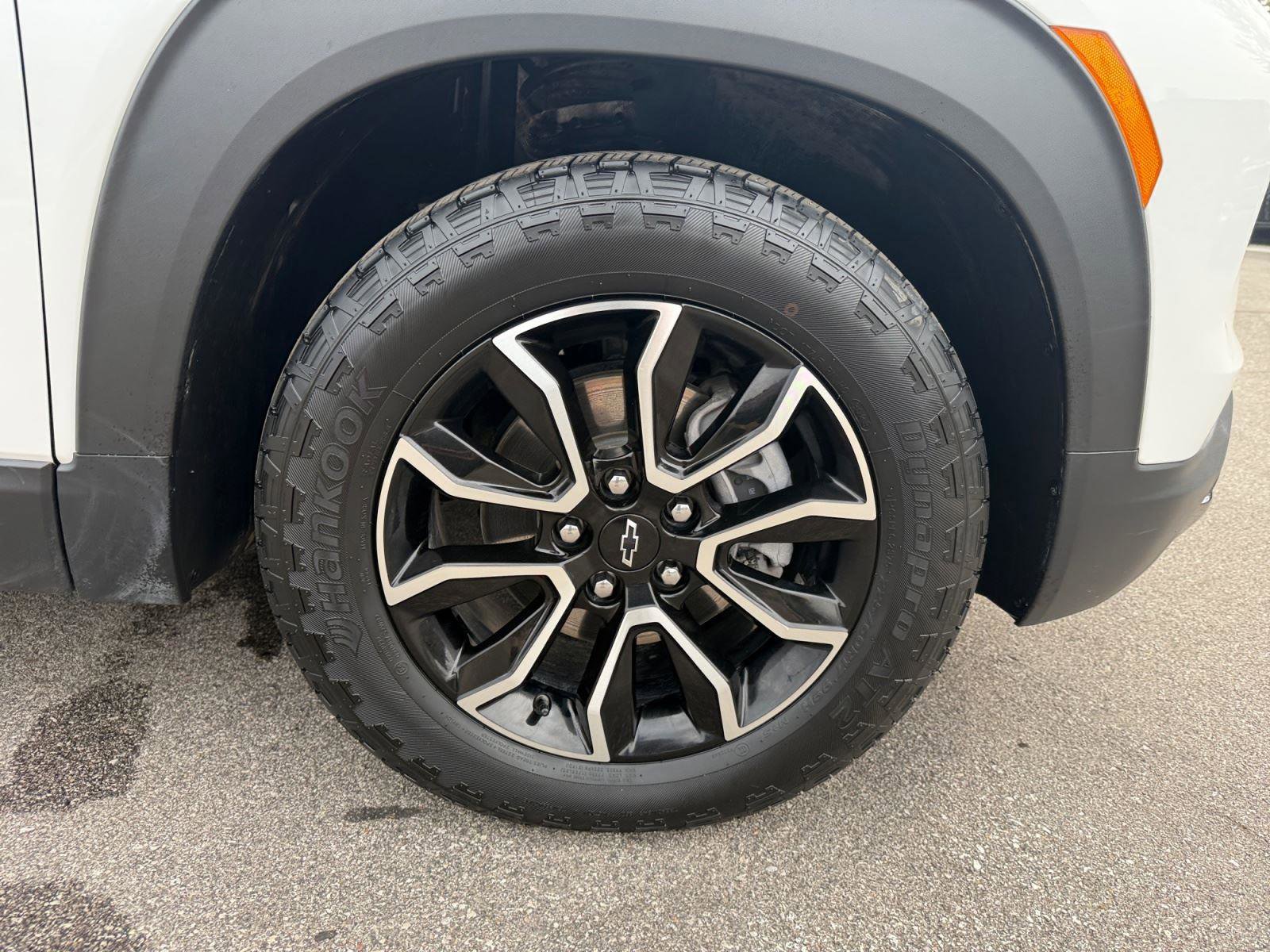 Used 2024 Chevrolet TrailBlazer ACTIV w/ Convenience Package image 31