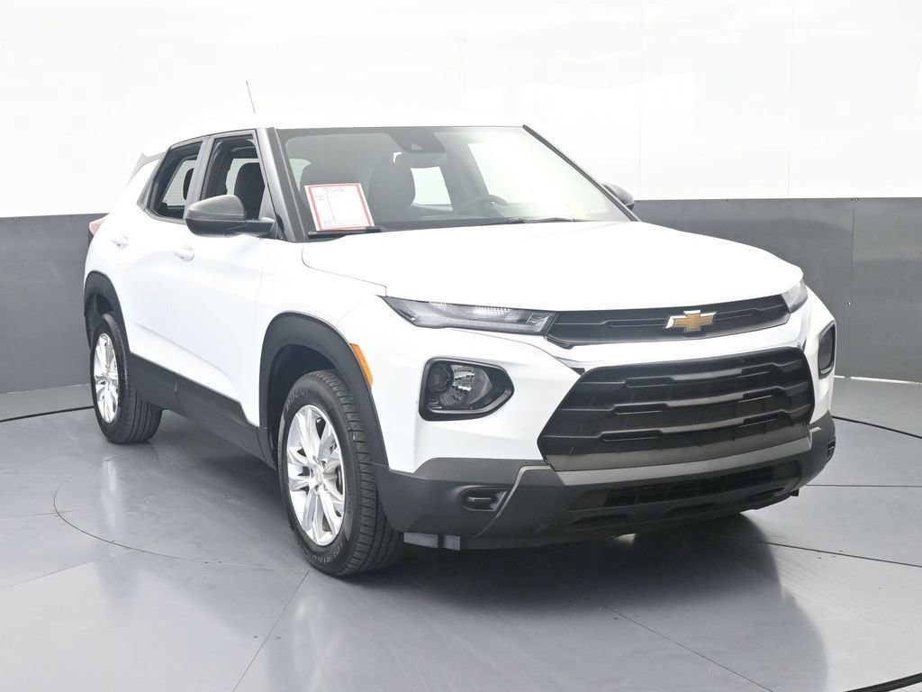 Used 2023 Chevrolet TrailBlazer LS AWD/4WD image 9