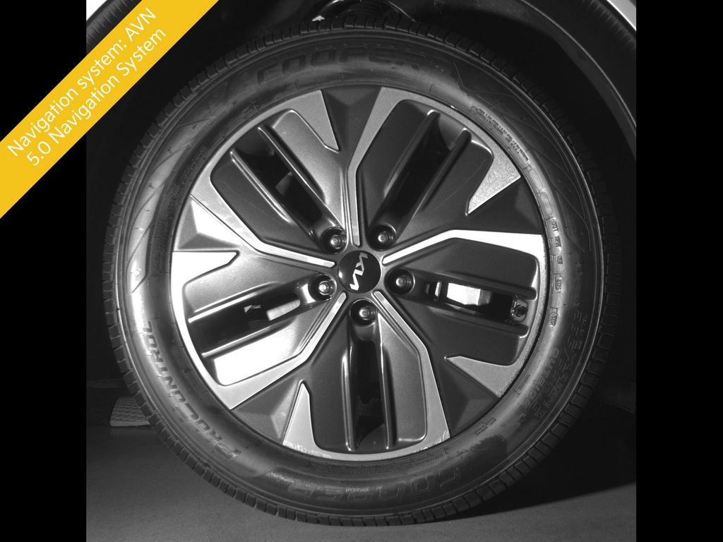 Certified 2024 Kia EV6 Light AWD/4WD image 11