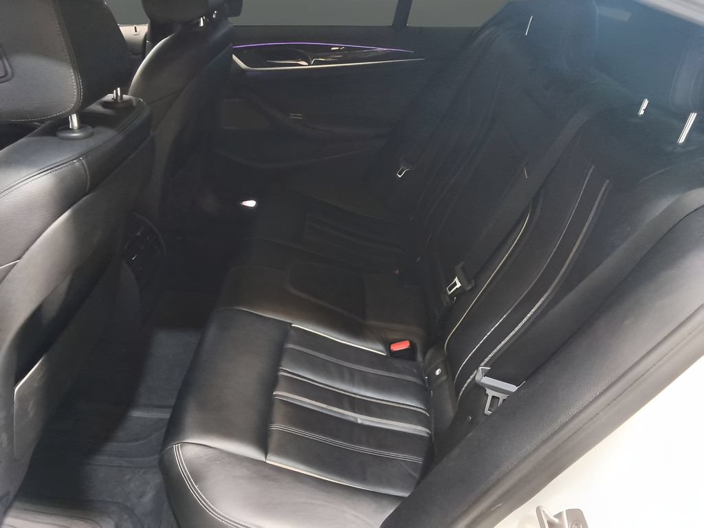 Used 2017 BMW 540i xDrive AWD/4WD image 16