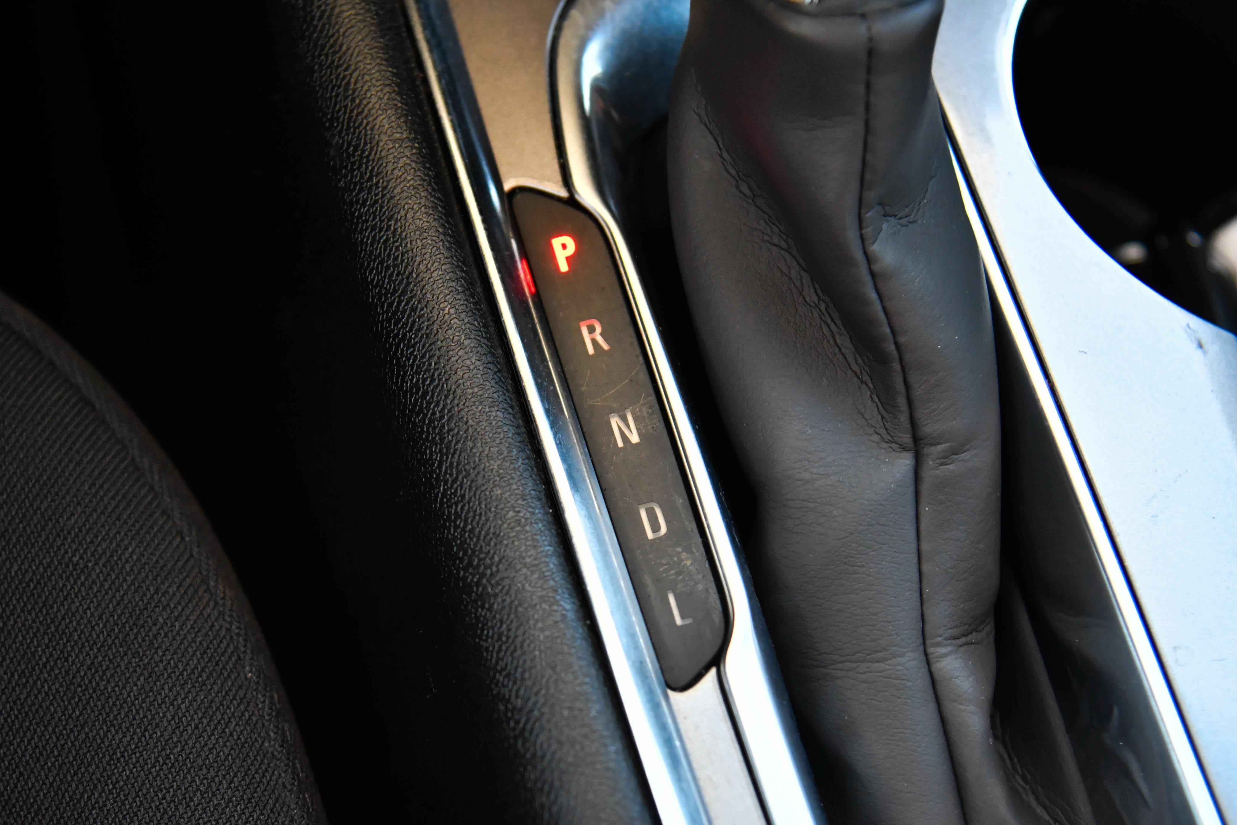 Used 2022 Chevrolet Malibu LS FWD image 23