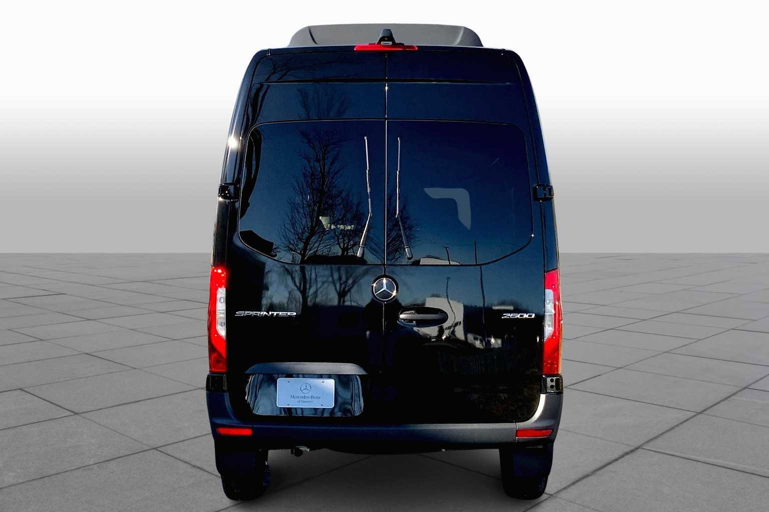 New 2025 Mercedes-Benz Sprinter 2500 image 5