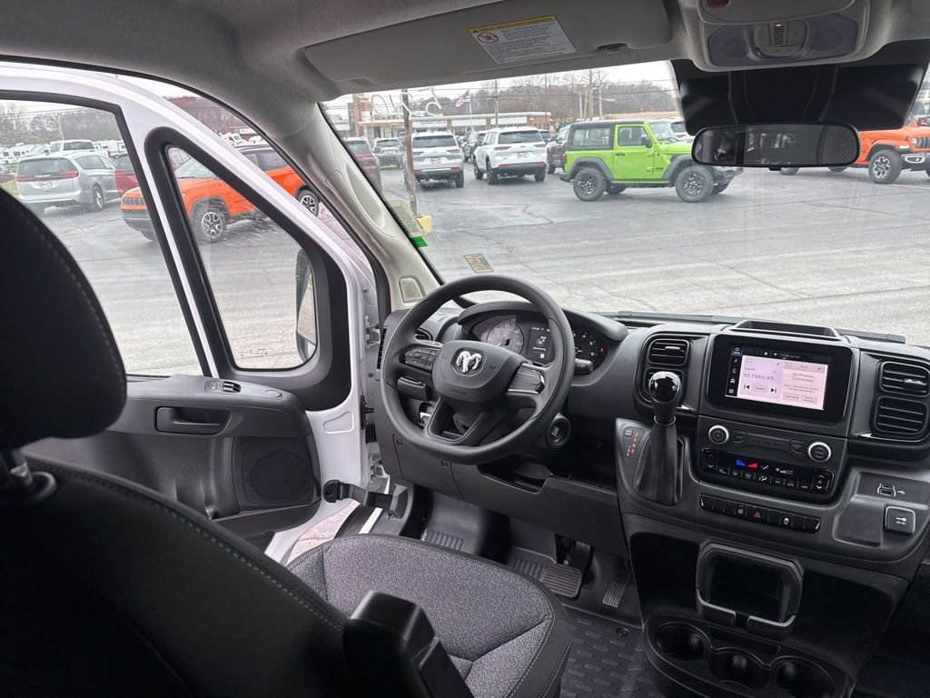 Used 2024 RAM ProMaster 2500 image 35