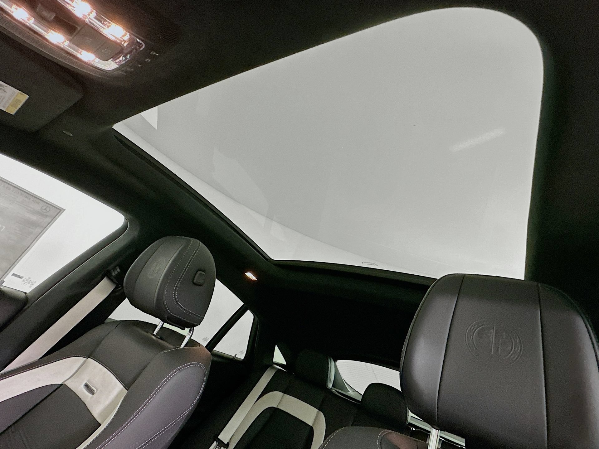 New 2026 Mercedes-Benz GLE 63 AMG S image 24