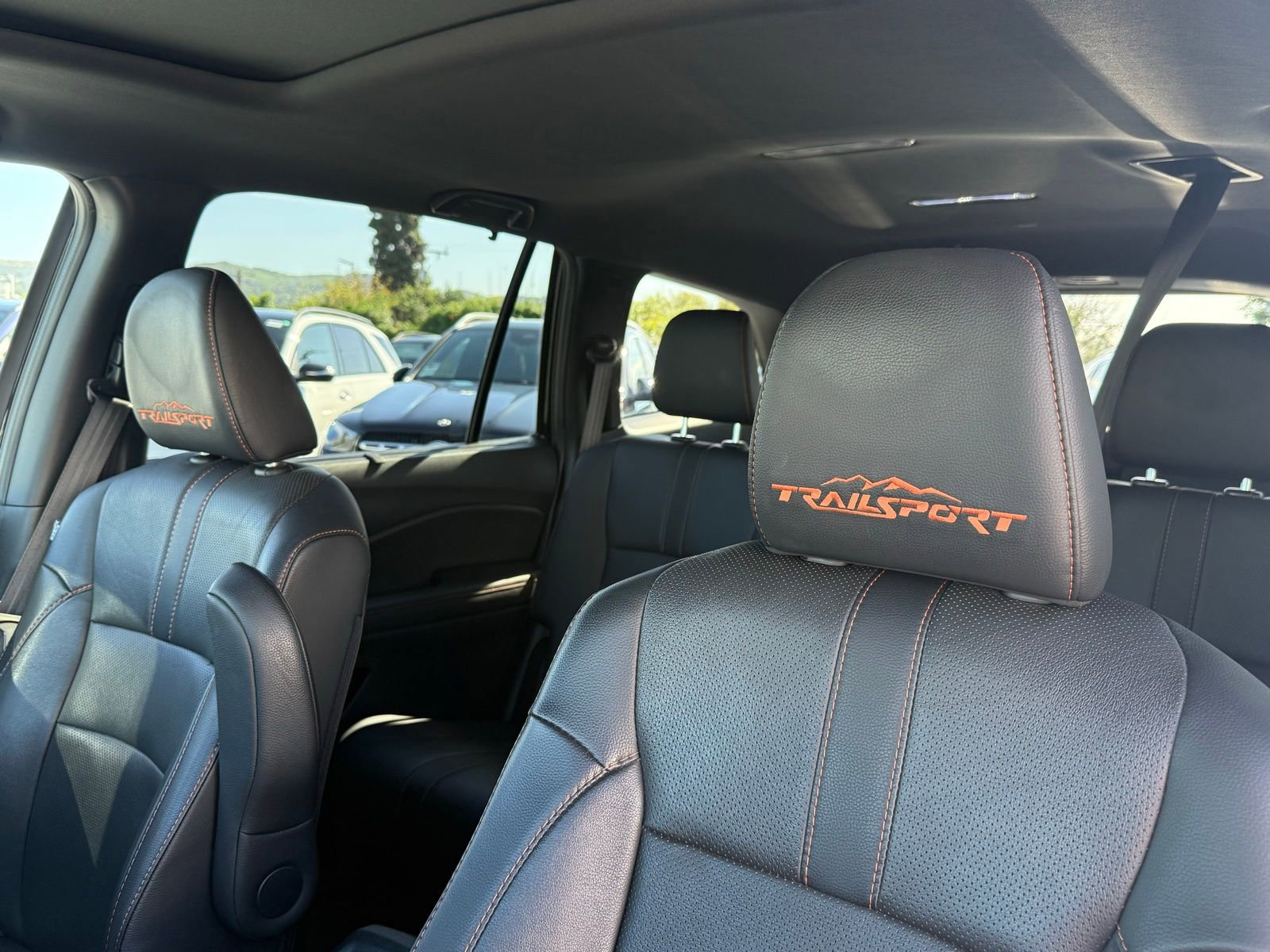 Used 2022 Honda Pilot TrailSport image 24