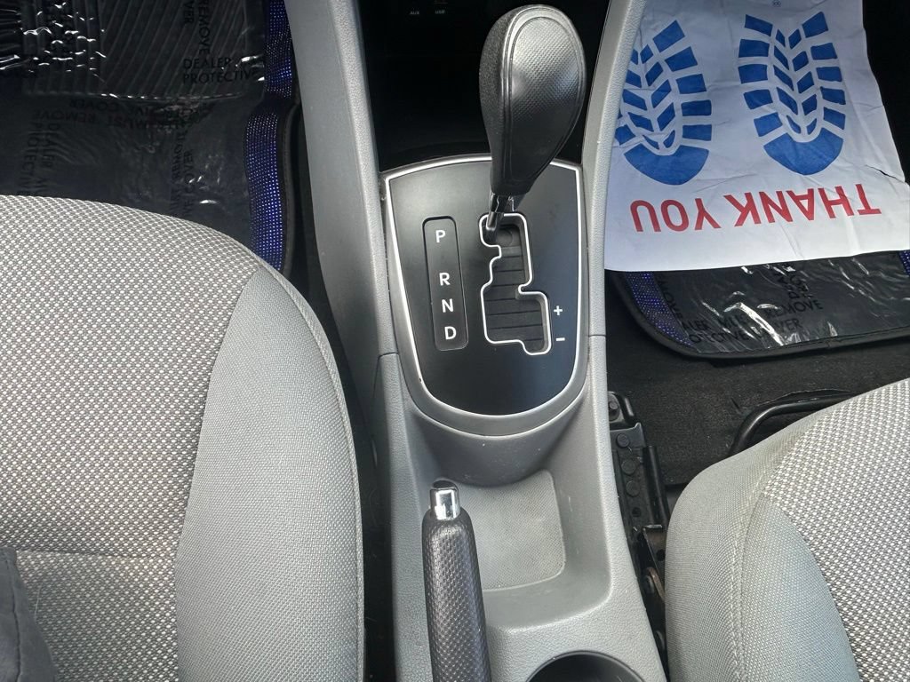 Used 2014 Hyundai Accent GS FWD image 19