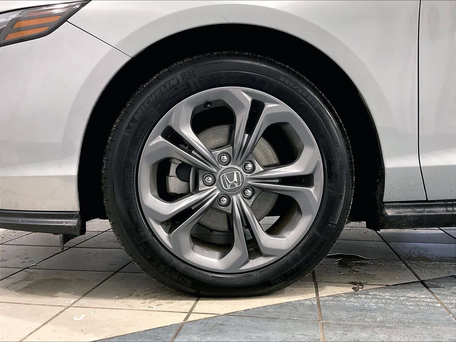 Used 2024 Honda Accord EX image 7