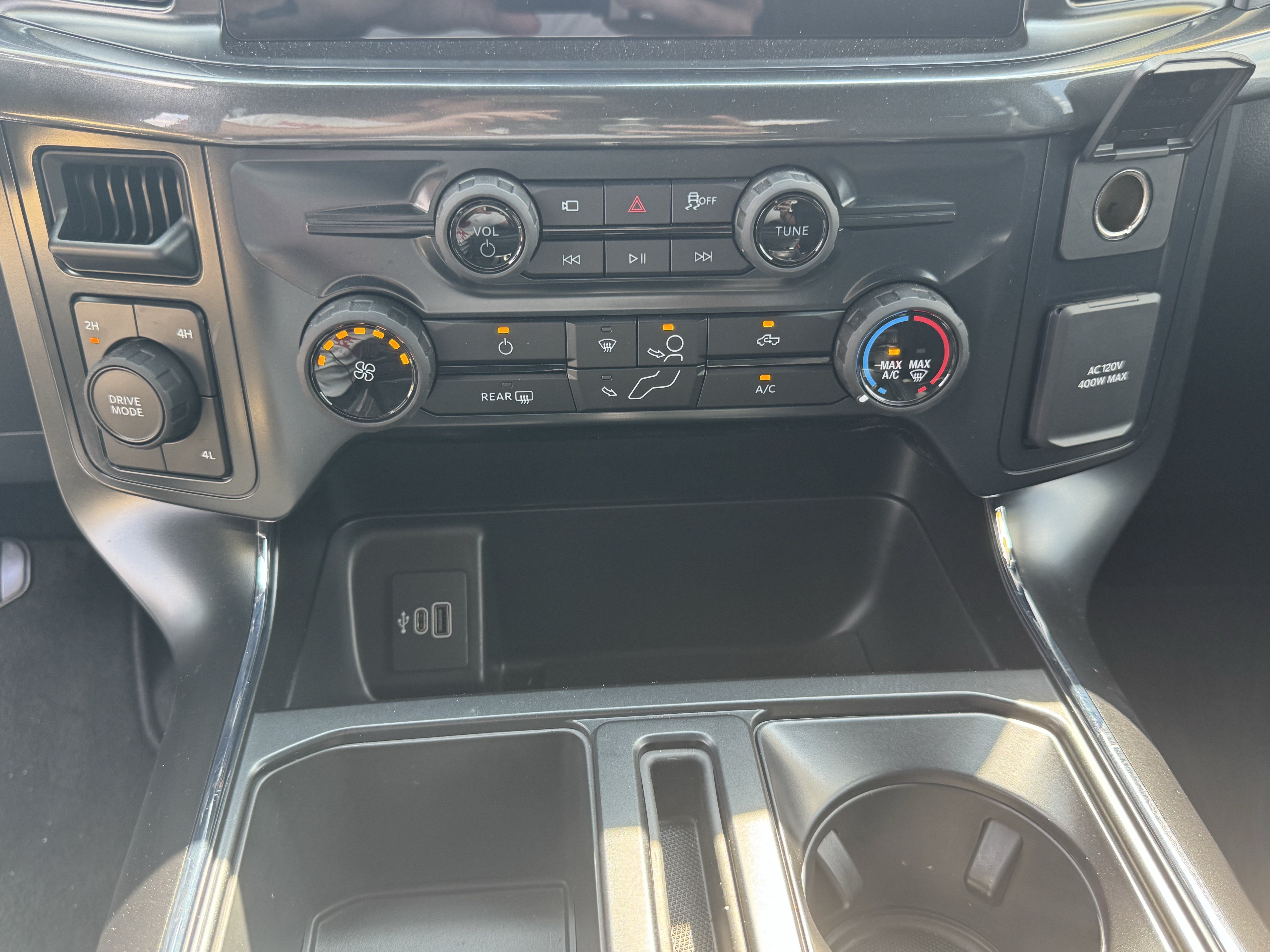 New 2026 Ford F150 STX w/ Equipment Group 200A AWD/4WD image 28