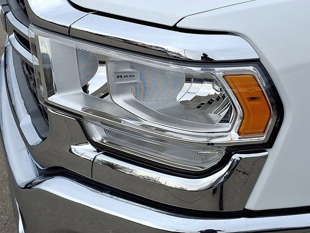 Used 2024 RAM 2500 Tradesman w/ Chrome Appearance Group AWD/4WD image 29