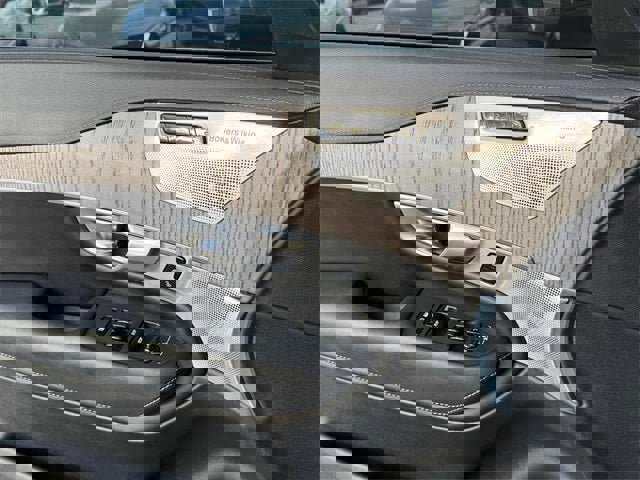 Used 2021 Volvo XC90 T8 Inscription w/ Advanced Package image 18