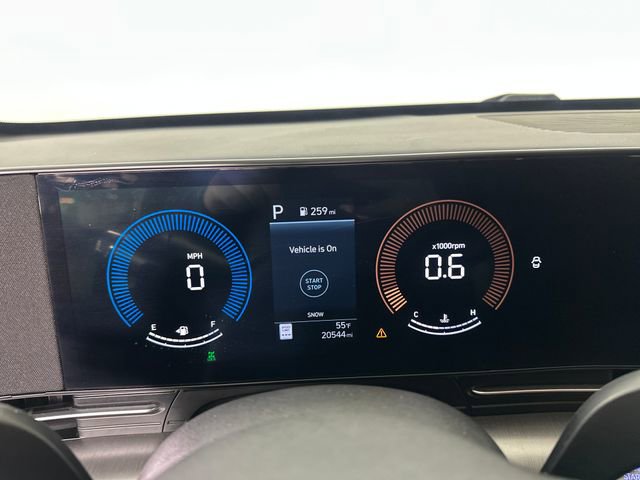 Used 2024 Hyundai Kona SEL AWD/4WD image 17