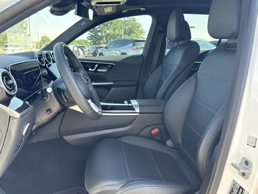 New 2026 Mercedes-Benz GLC 300 image 16