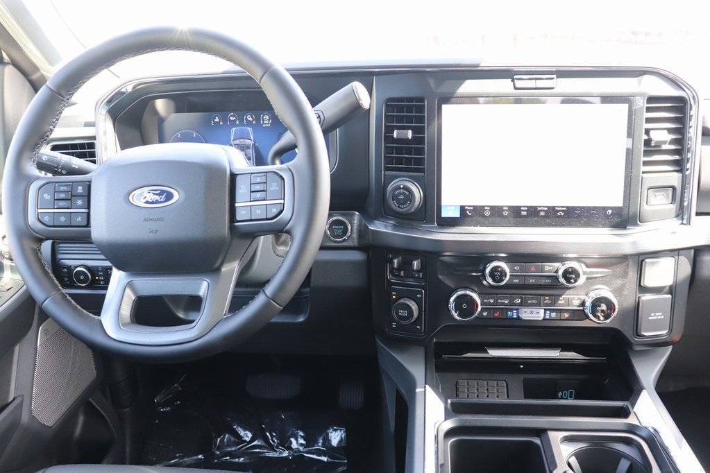 New 2025 Ford F250 Lariat w/ Lariat Ultimate Package image 3