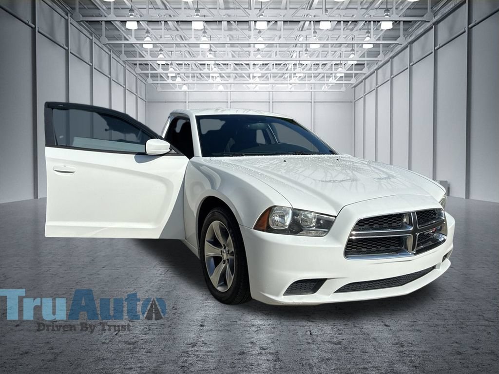 Used 2014 Dodge Charger SE w/ Sport Appearance Group RWD image 10