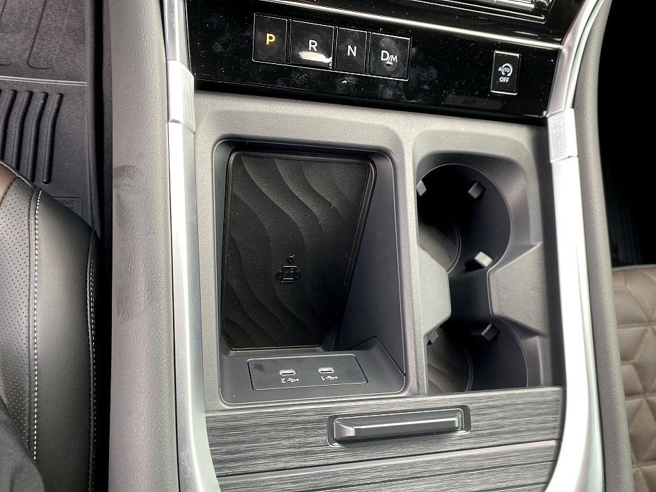 New 2026 Nissan Armada Platinum image 16