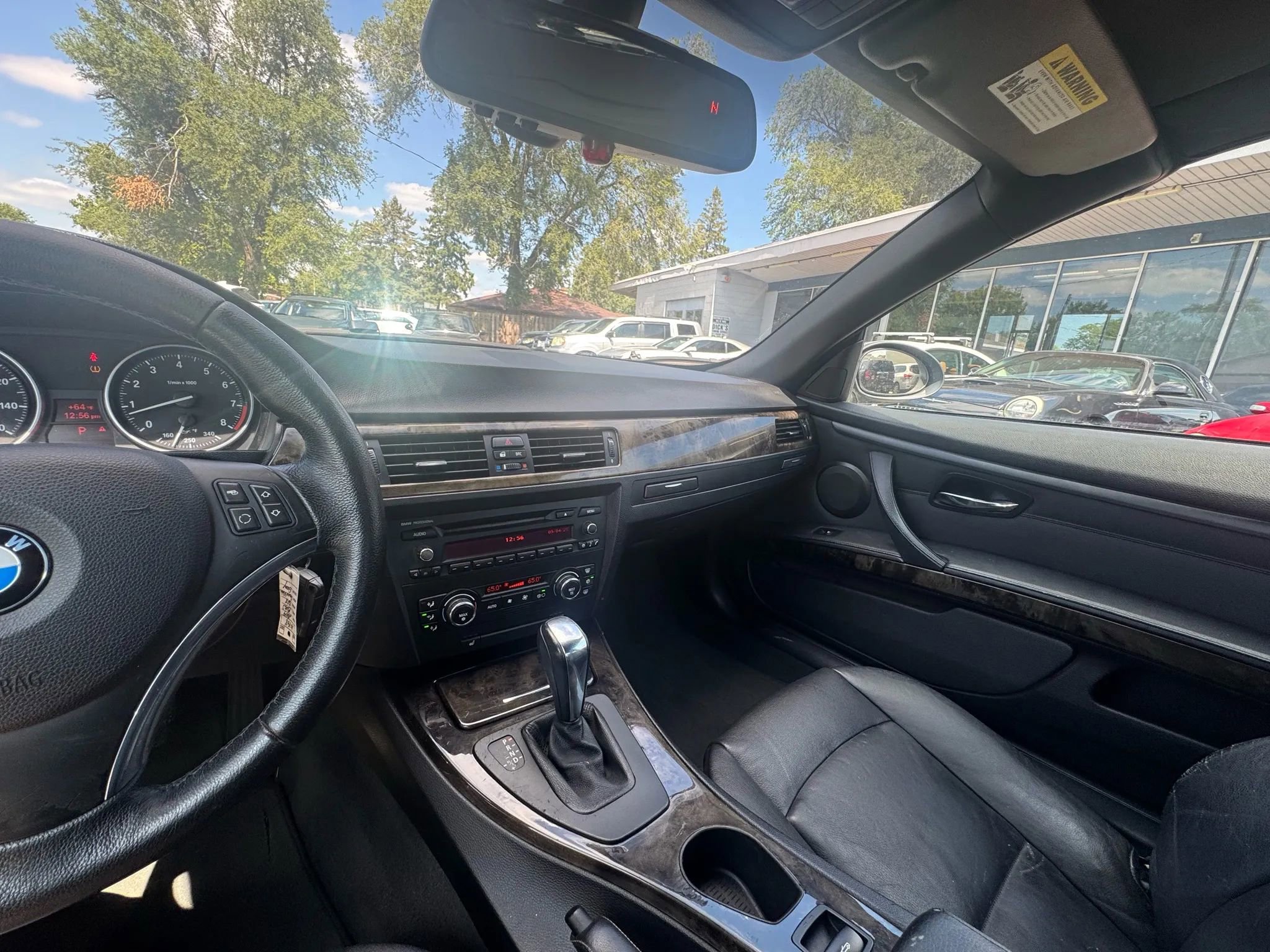 Used 2009 BMW 328i Convertible image 28