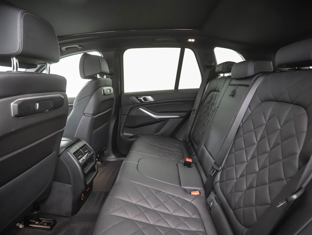Certified 2024 BMW X5 xDrive50e image 22