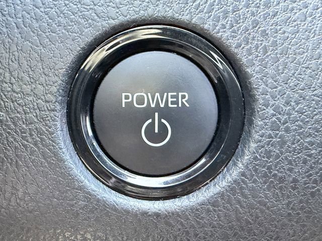 Certified 2025 Toyota Camry SE w/ Convenience Package image 20