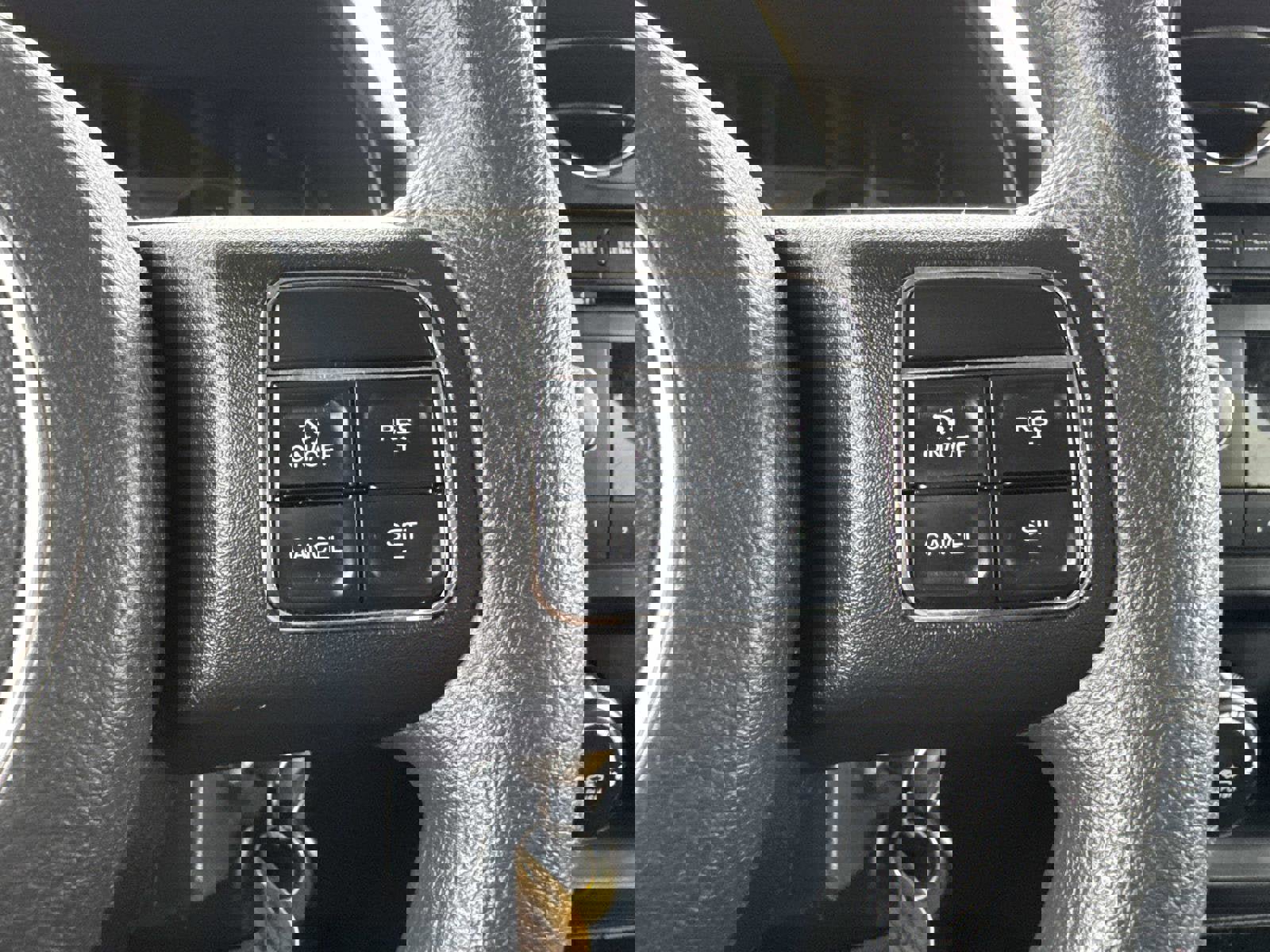 Used 2015 Jeep Patriot Sport image 13