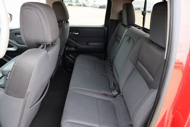 Used 2022 Nissan Frontier SV image 13