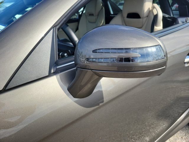Used 2016 Mercedes-Benz SLK 300 image 13