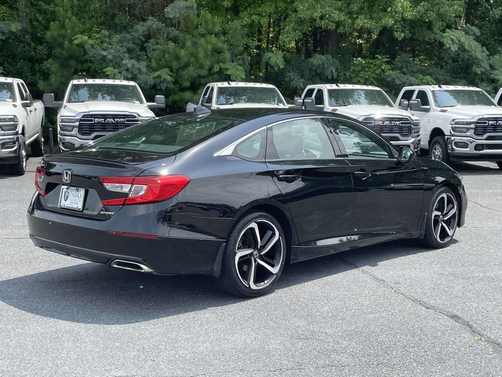 Used 2018 Honda Accord Sport image 8