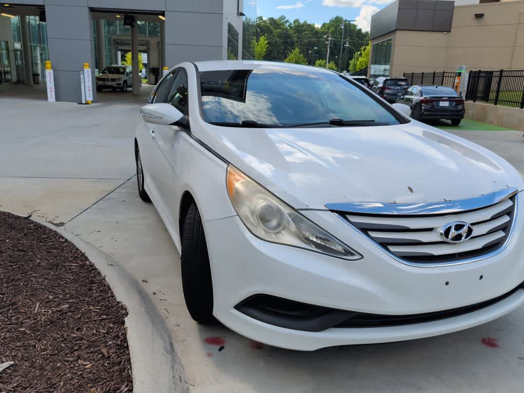 Used 2014 Hyundai Sonata GLS w/ Popular Equipment Group 2 FWD image 1