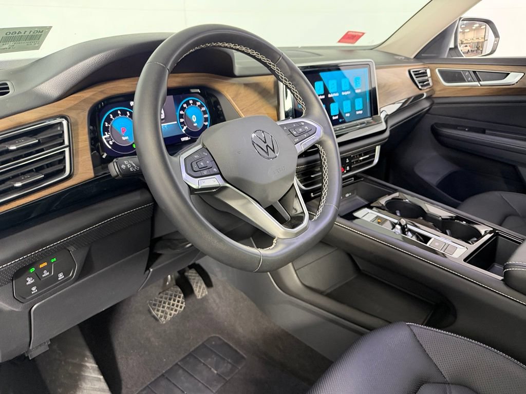 Used 2024 Volkswagen Atlas SE FWD image 21