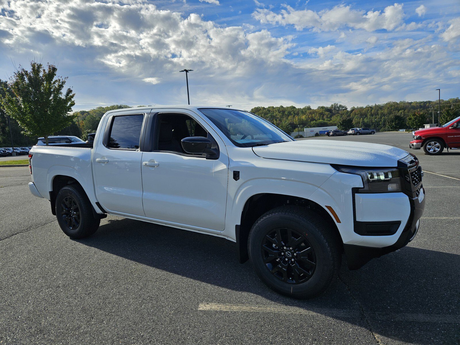 New 2026 Nissan Frontier SV image 2