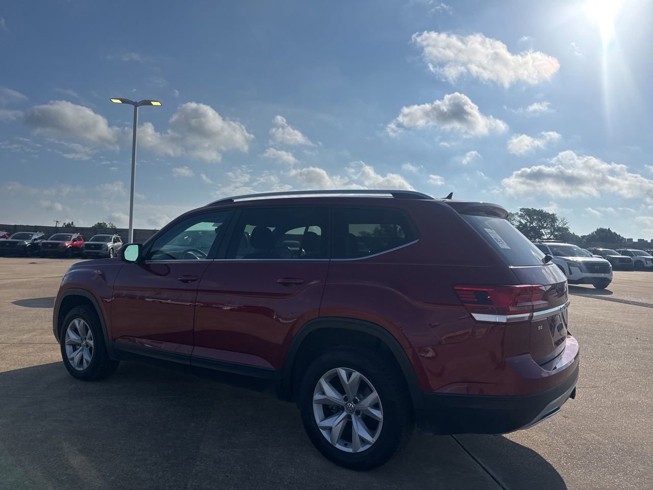 Used 2019 Volkswagen Atlas SE w/ Towing Package FWD image 13