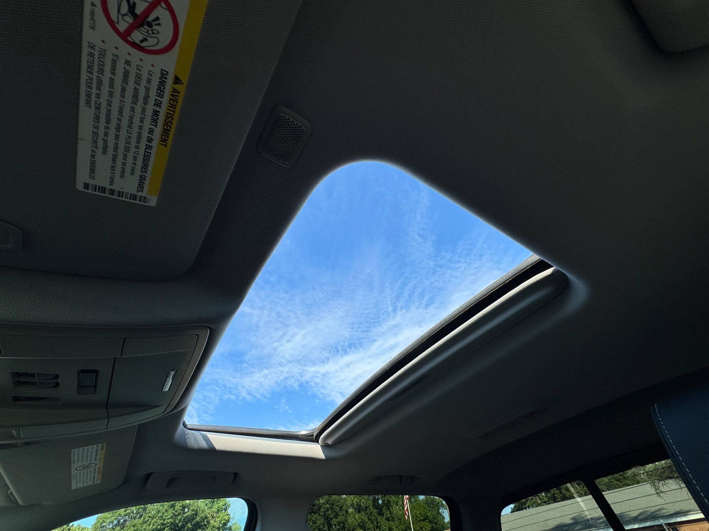 Used 2016 GMC Sierra 3500 Denali w/ Duramax Plus Package image 27