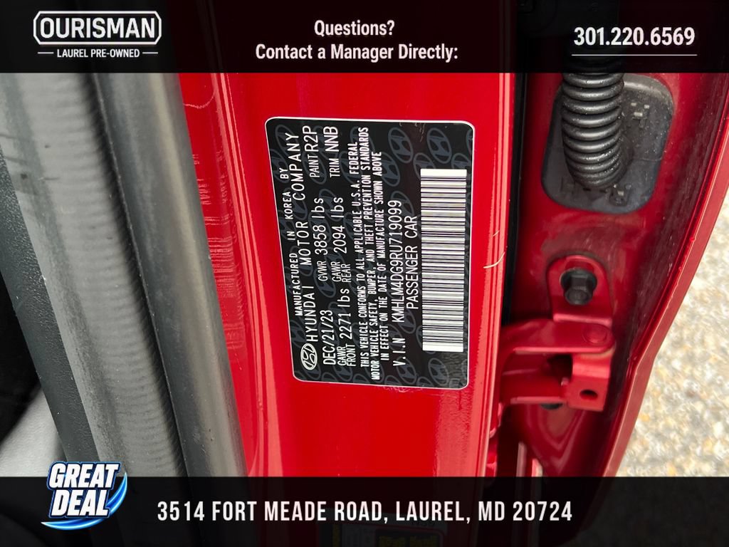 Used 2024 Hyundai Elantra SEL FWD image 28