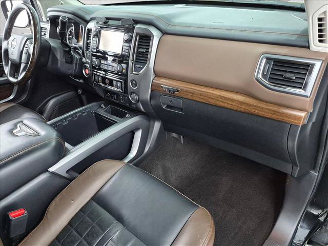 Used 2018 Nissan Titan Platinum Reserve w/ Platinum Utility Package RWD image 22