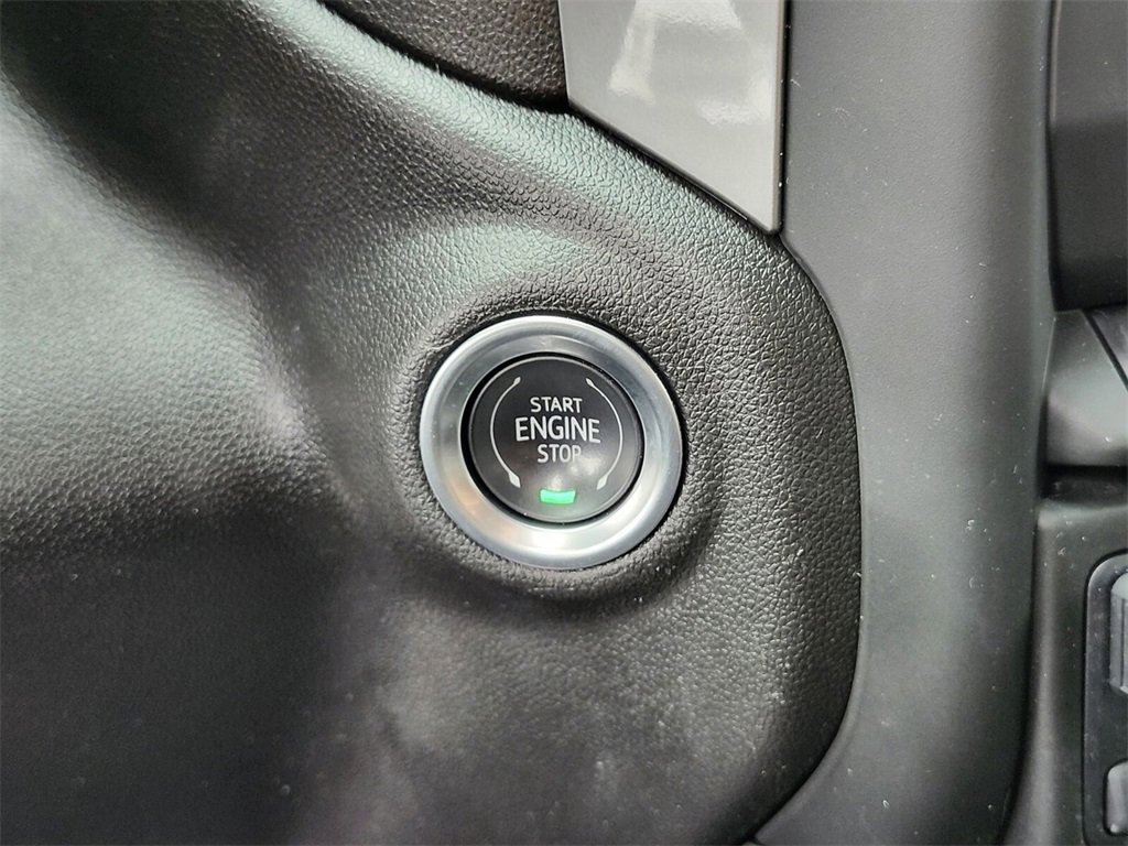 Used 2024 GMC Sierra 2500 Pro w/ 1SA Pro Safety Plus Package image 22