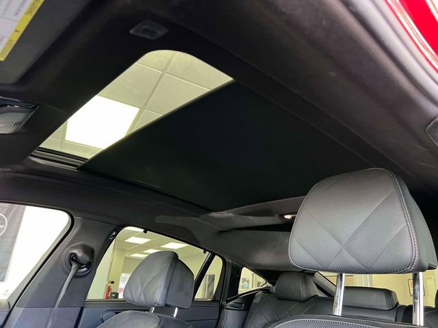 Used 2023 BMW X6 xDrive40i w/ M Sport Package image 23