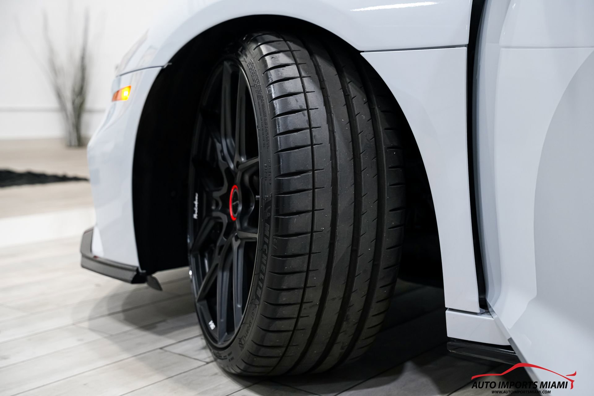 Used 2020 Audi R8 V10 w/ Carbon Exterior Package image 88