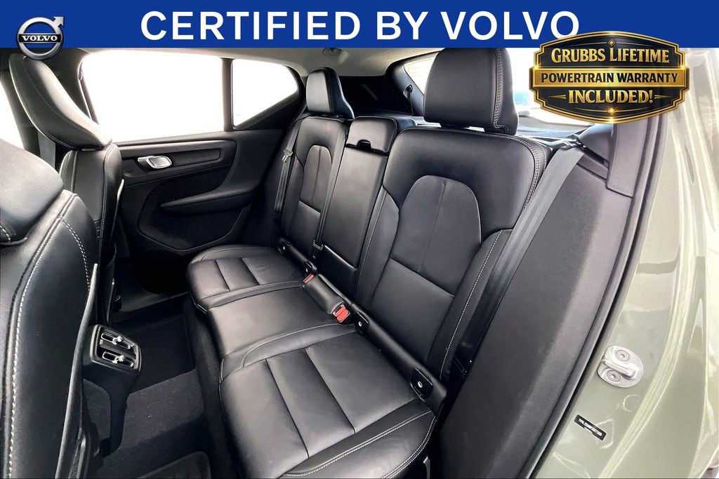 Certified 2023 Volvo XC40 B5 Plus w/ Protection Package Premier AWD/4WD image 33