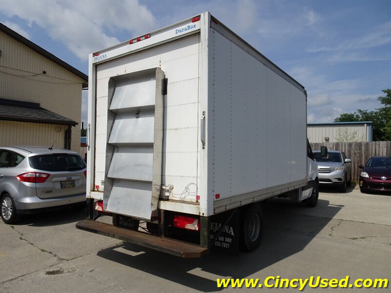 Used 2007 Dodge Sprinter 3500 RWD image 7