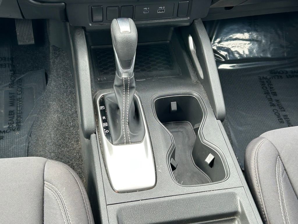 Used 2024 Nissan Frontier SV image 18