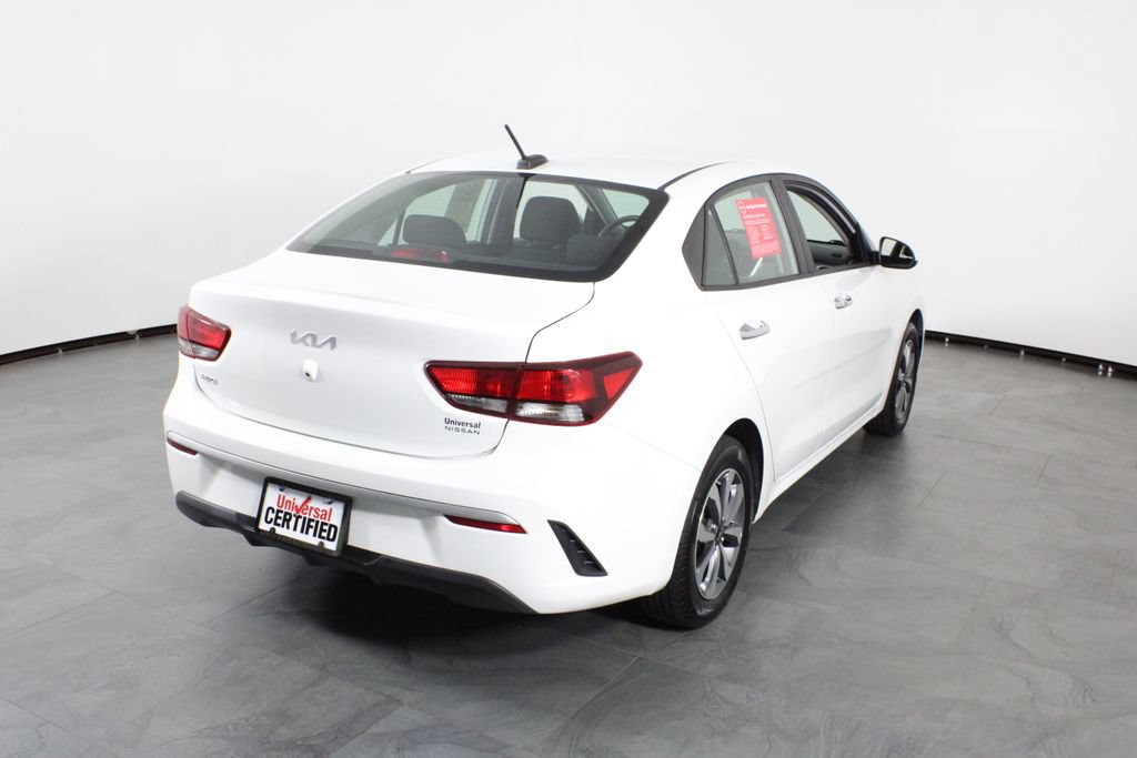 Used 2023 Kia Rio S w/ Technology Package FWD image 3