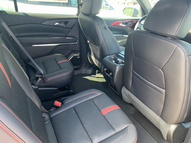 New 2026 Chevrolet Traverse RS image 18