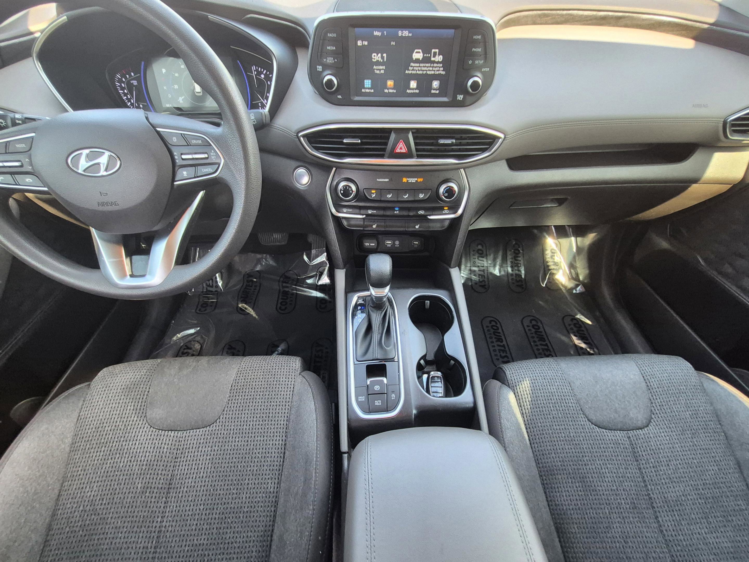Used 2019 Hyundai Santa Fe SEL FWD image 12