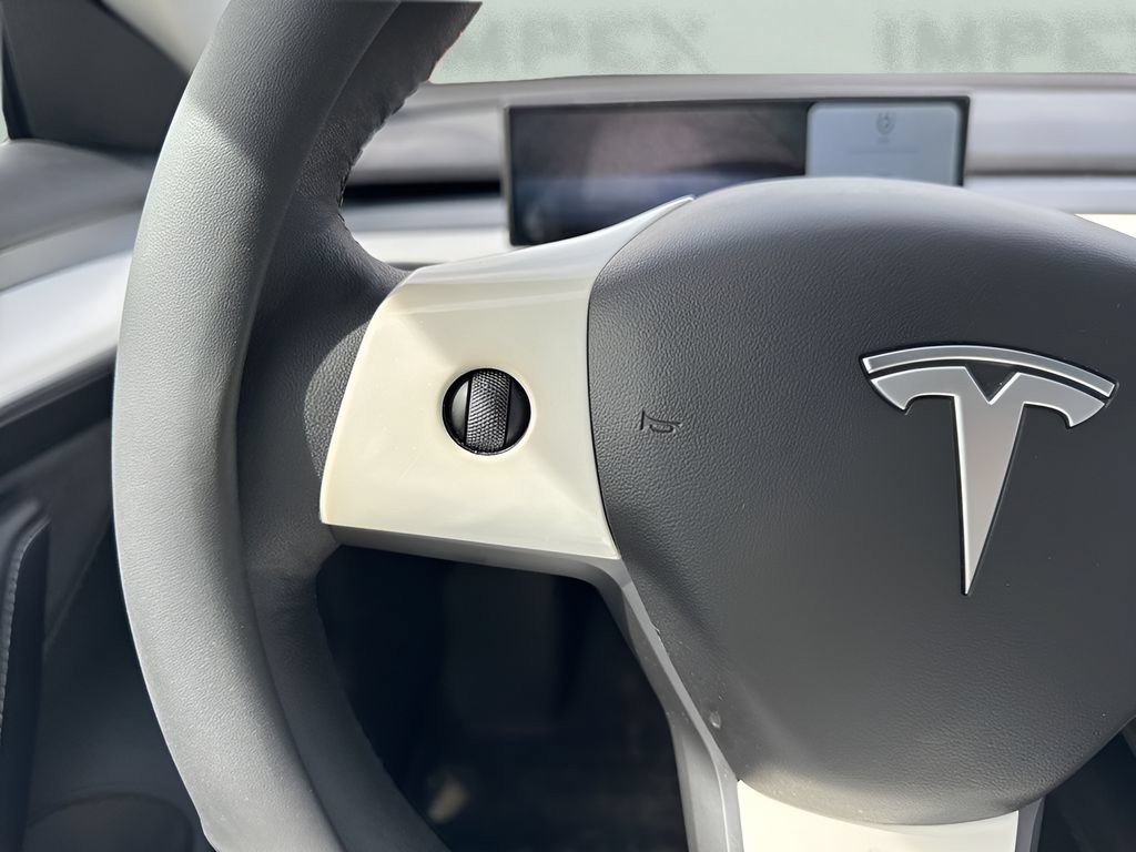 Used 2021 Tesla Model 3 Standard Range Plus RWD image 15