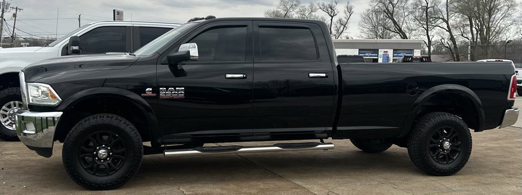 Used 2014 RAM 2500 Laramie image 1