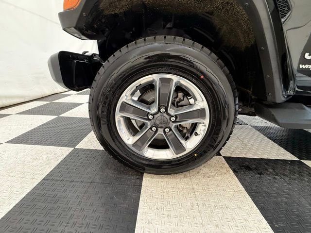 Used 2021 Jeep Wrangler Unlimited Sahara w/ Uconnect 4C Nav & Sound Group image 12